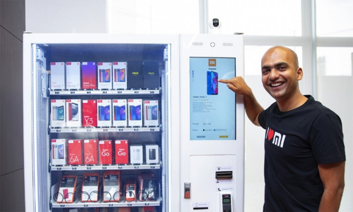 Xiaomi Mi Express Kiosk: автомат по продаже смартфонов 2 8e19bd826c6fc18a1d8480384928a0e5